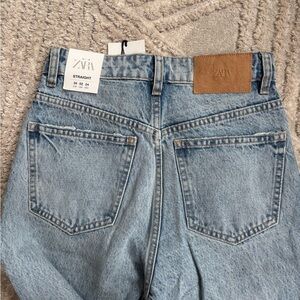 HWT Zara Hi-Rise Ankle Length Straight Jeans Classic Style